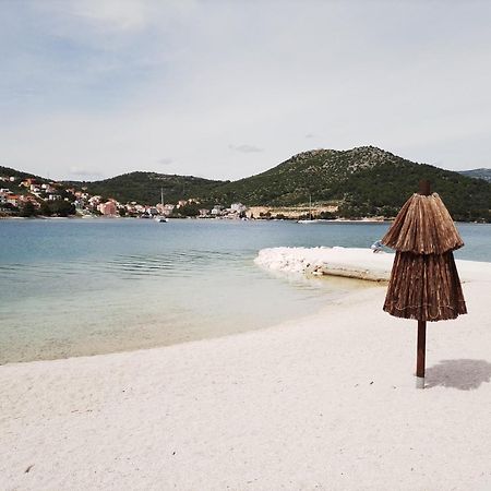 Mandi Daire Marina Dış mekan fotoğraf